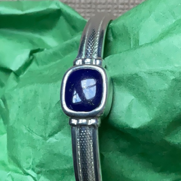 Sterling Silver and Lapis oval bangle bracelet - Picture 9 of 10